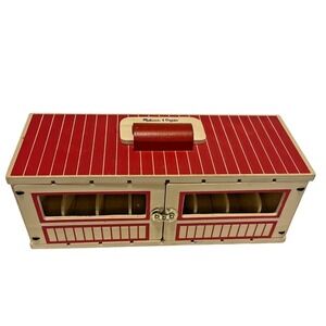 Melissa & Doug Take Along Show Horse Stable House‎ Barn only